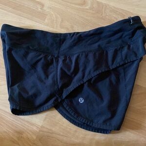 lululemon running shorts all black size 8 women's
